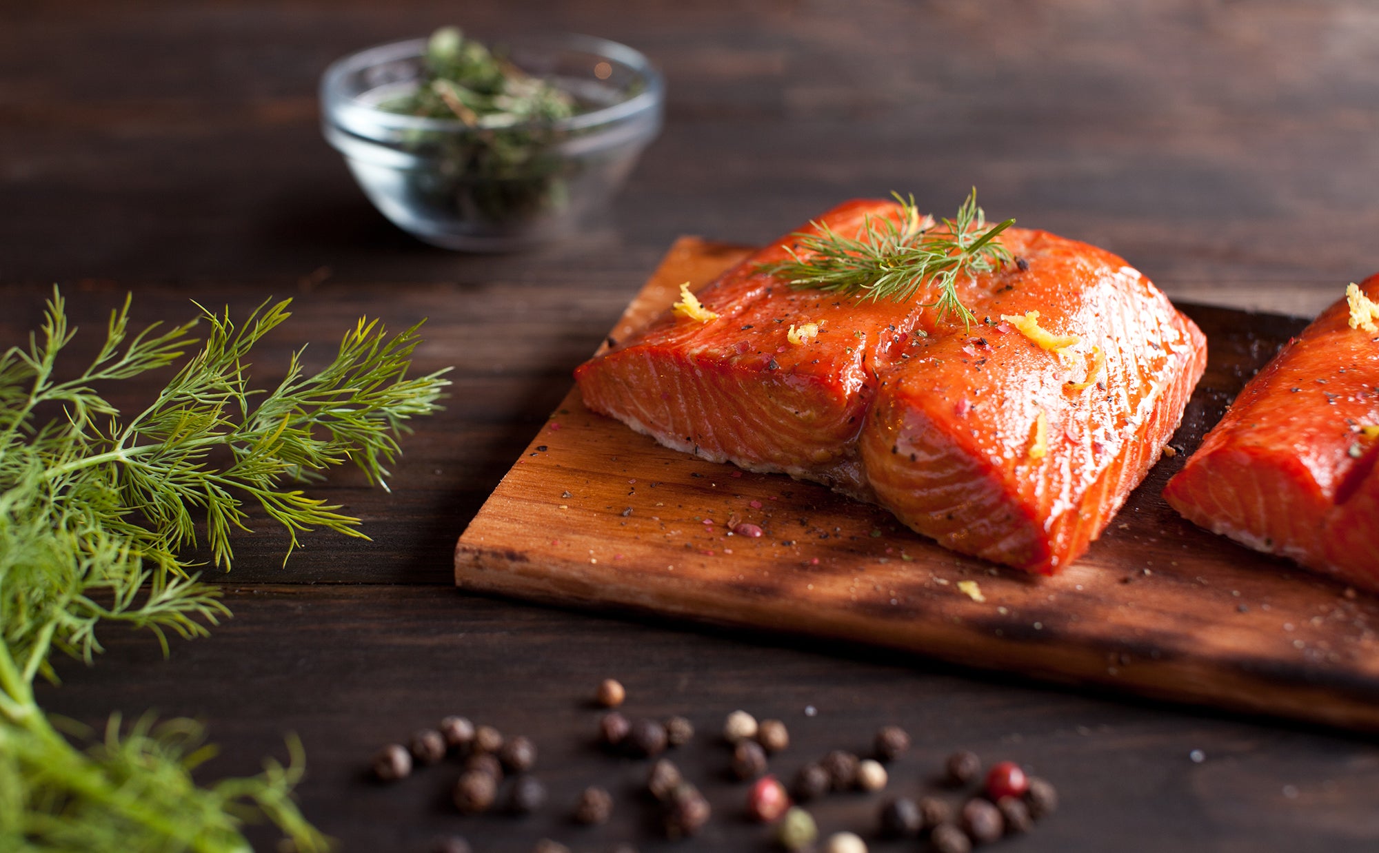 Cedar plank salmon outlet dill